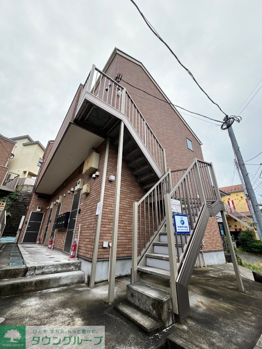 ウィングコートの物件外観写真