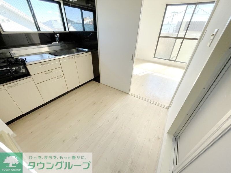 日宝コート金沢文庫の物件内観写真