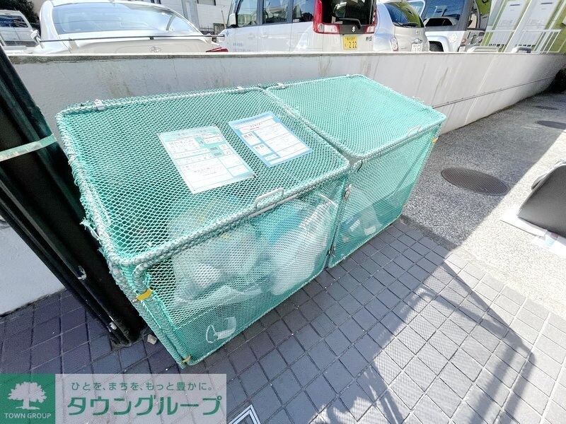 日宝コート金沢文庫の物件内観写真