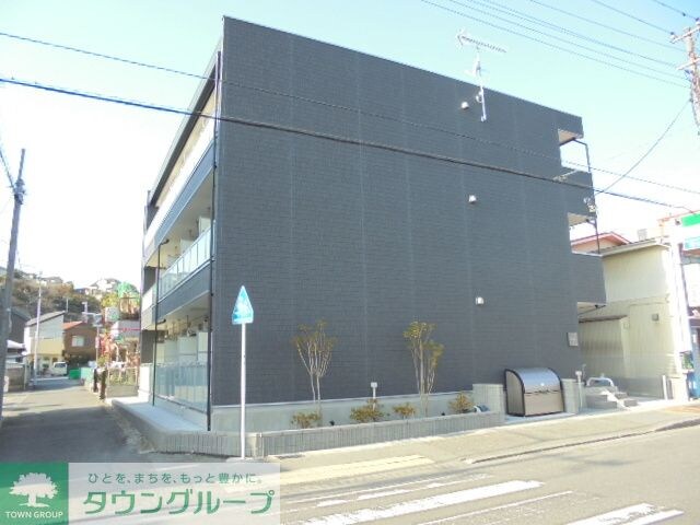 リブリ・Aquamarine 横須賀の物件外観写真