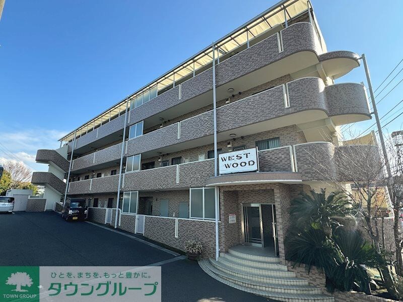 戸塚ウエスト・ウッドの物件外観写真