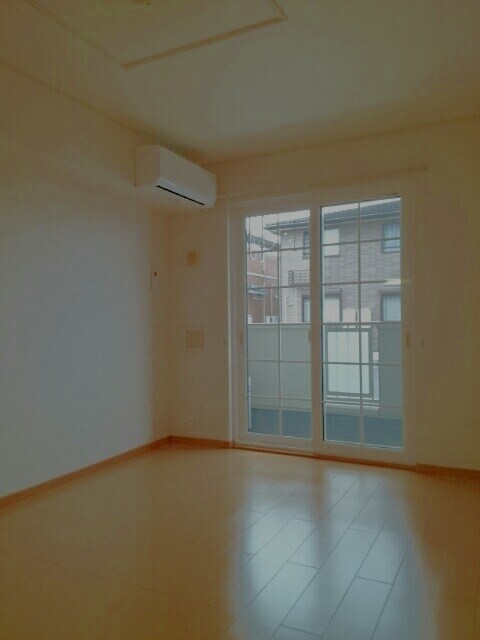 アンソレイエIIIの物件内観写真