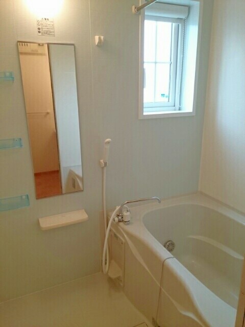 アンソレイエIIIの物件内観写真