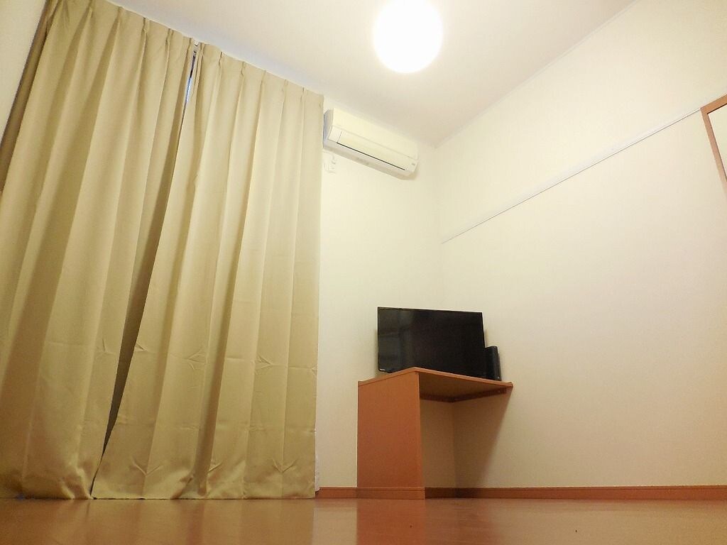 レオパレスラピスライトの物件内観写真