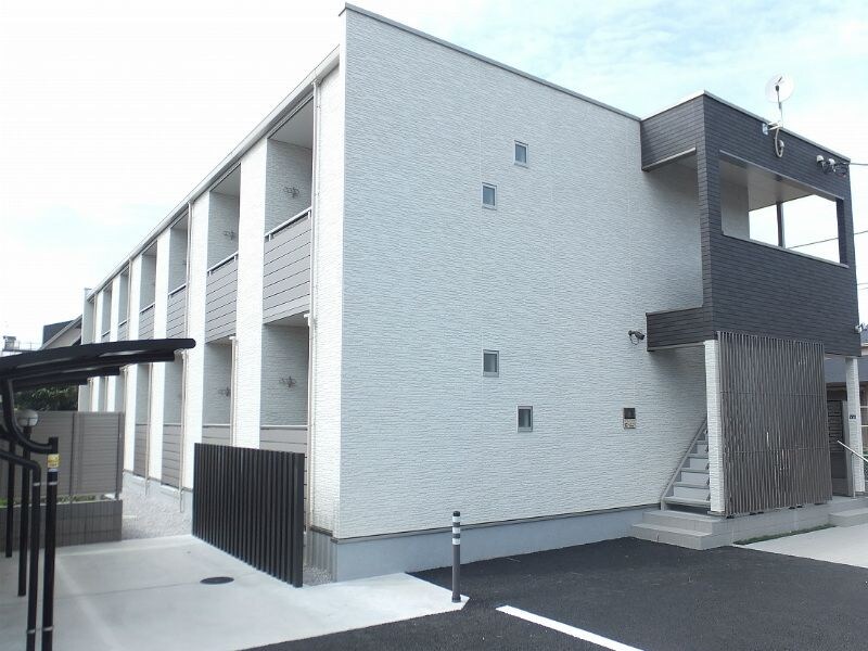 クレイノコンフォールの物件外観写真