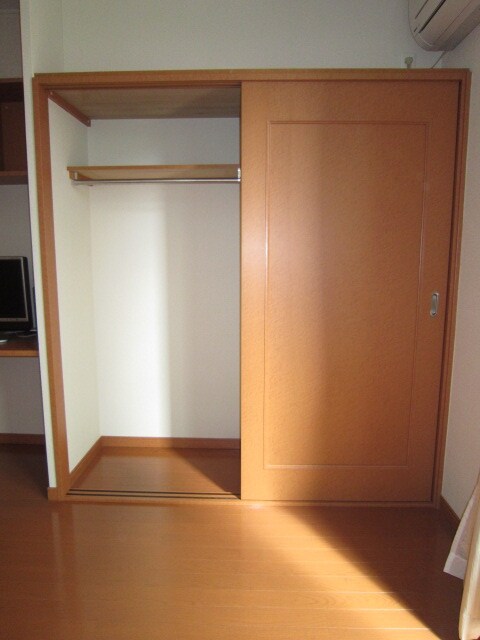 レオパレスエフ　ニイジマ６の物件内観写真