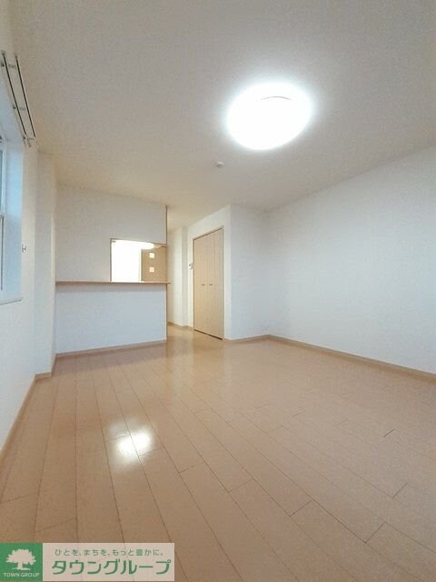 モダン　ソレイユIの物件内観写真