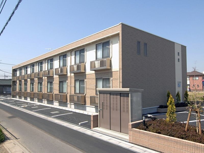 レオネクストショコラの物件外観写真