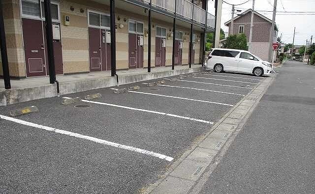 レオパレストゥー　ル　モンドの物件内観写真