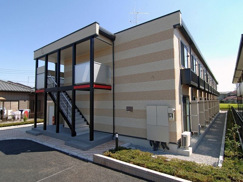 レオパレスセジュール　26564の物件外観写真