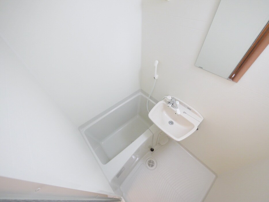 レオパレス横田レジデンスの物件内観写真