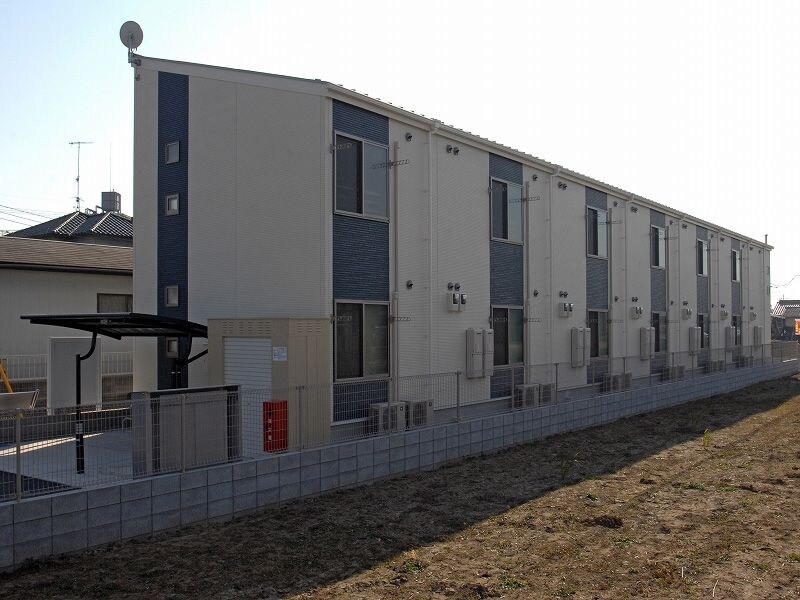 レオネクストシャインの物件外観写真