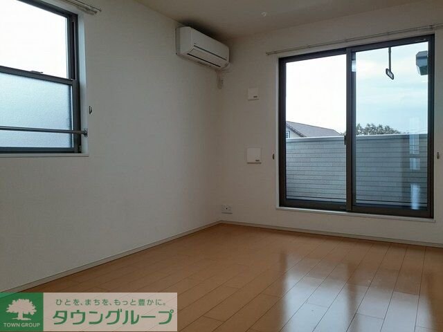 ウィスティリアの物件内観写真