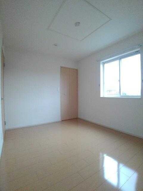 ユニゾンガーデンIIIの物件内観写真