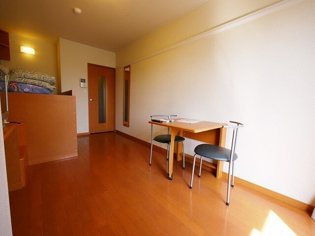 レオパレスニューウェルIの物件内観写真