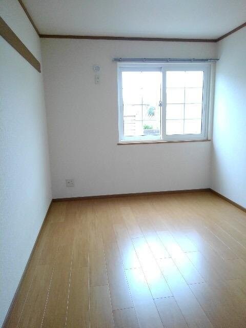 リュミエ－ル・ソレ－ルＢの物件内観写真