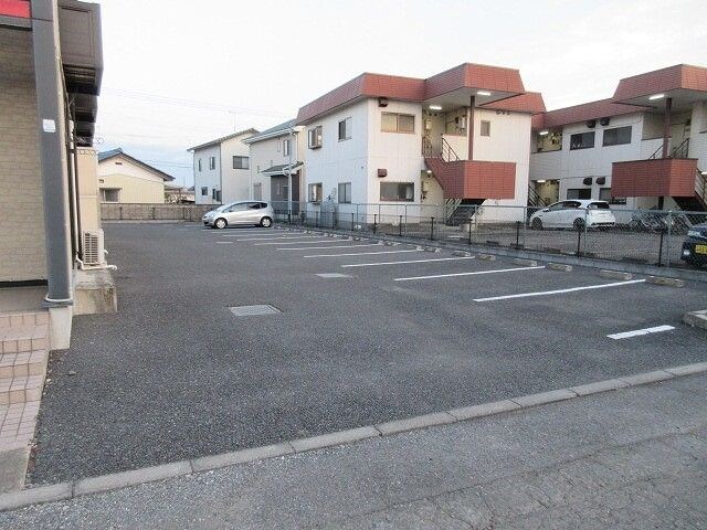 レオパレスオムの物件内観写真