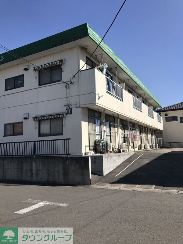 中島マンションの物件外観写真