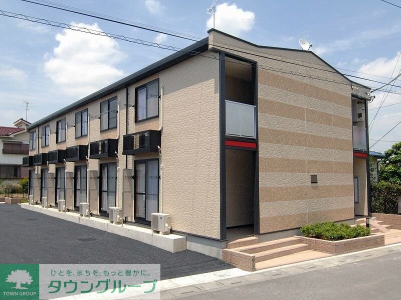 レオパレスディアタウンＣの物件外観写真