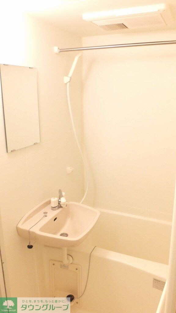 レオパレストゥー　ル　モンドの物件内観写真