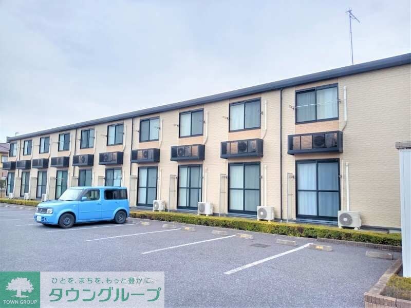 レオパレスグリーンパークの物件外観写真