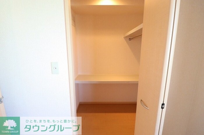 リビングタウン上野台　Ｄの物件内観写真