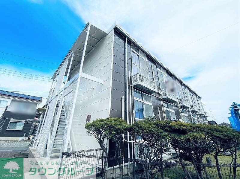 レオパレス飛翔の物件外観写真