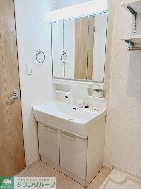 ノーブル・IIIの物件内観写真