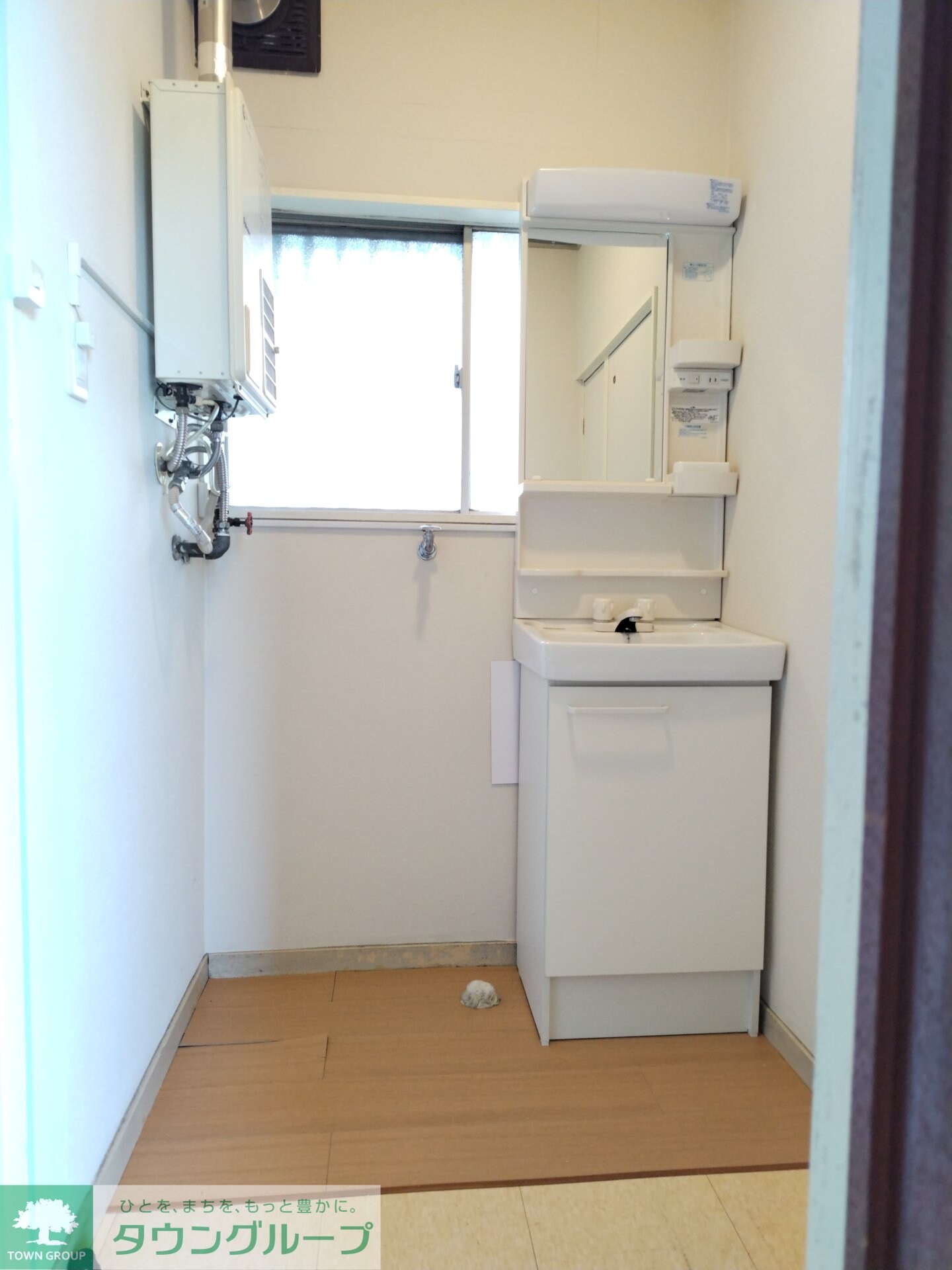 鵜飼貸家の物件内観写真