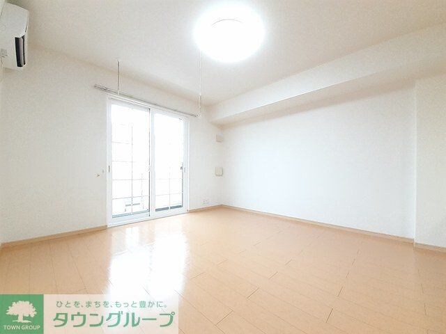 グラン・ヴァレーＡの物件内観写真