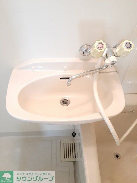 ハウス８の物件内観写真