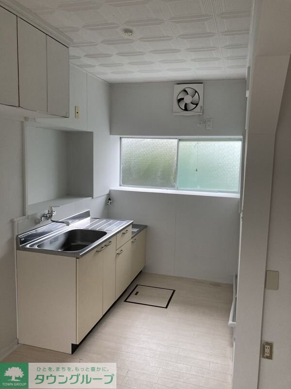 西城貸家の物件内観写真