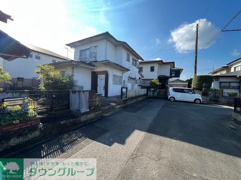 西城貸家の物件外観写真