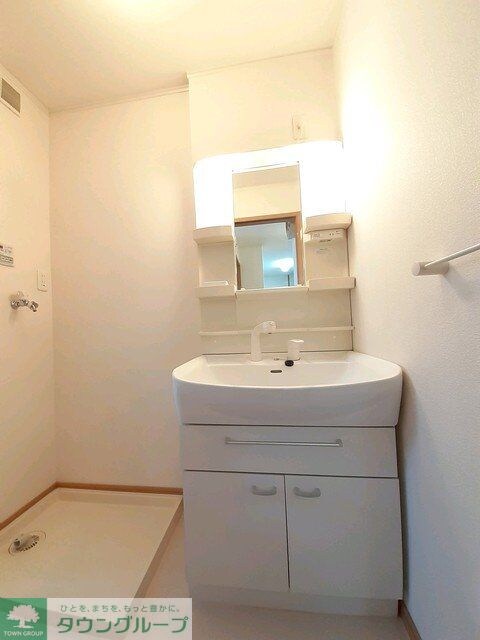 ブッシュ　クローバーＡの物件内観写真