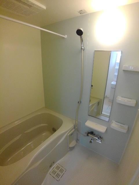 シャルム　グラースＢの物件内観写真