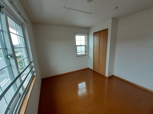 エアリー・ミニヨンＢの物件内観写真