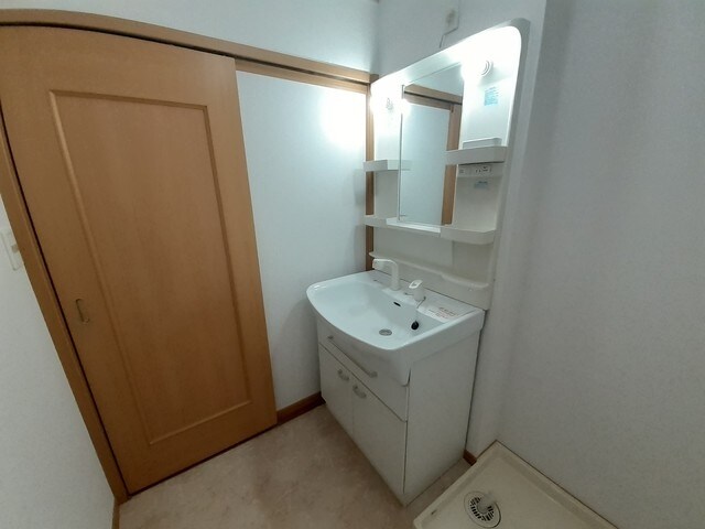 エアリー・ミニヨンＢの物件内観写真