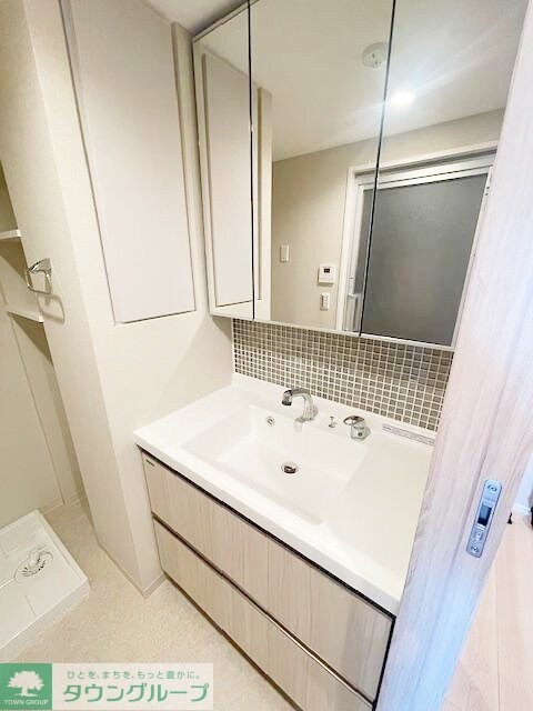 ラティエラ中野新井の物件内観写真