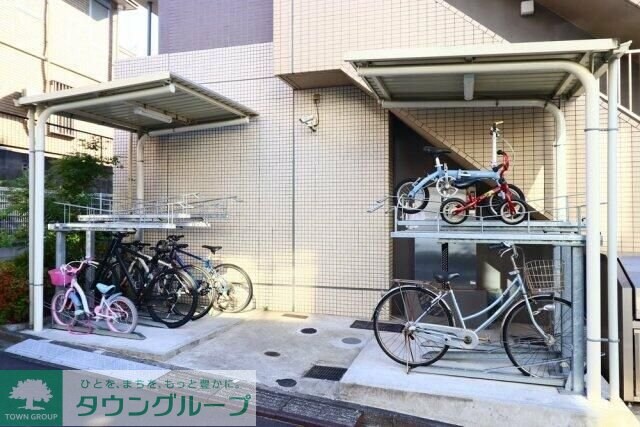 ＡＬＩＶＩＯ西落合の物件内観写真