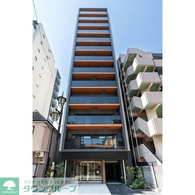 コンフォリア・リヴ北新宿の物件外観写真