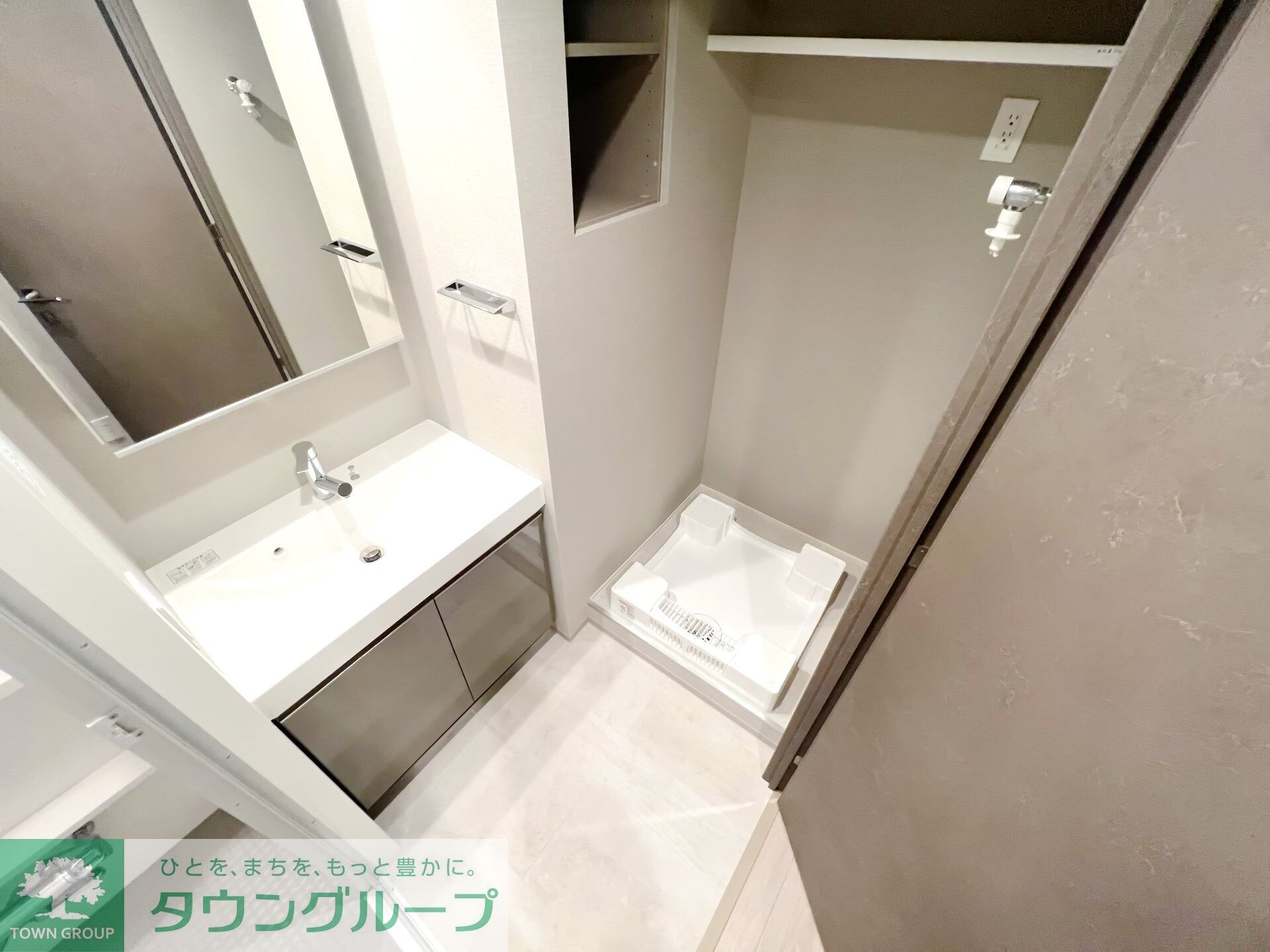 プラウドフラット四谷三丁目の物件内観写真