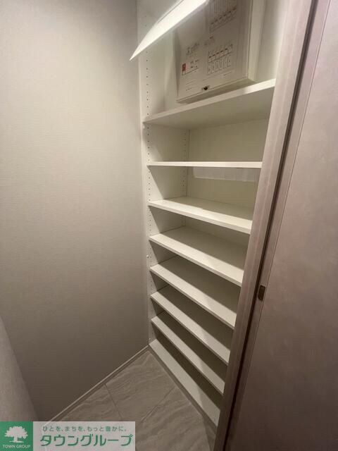 クレストコート中野富士見町の物件内観写真