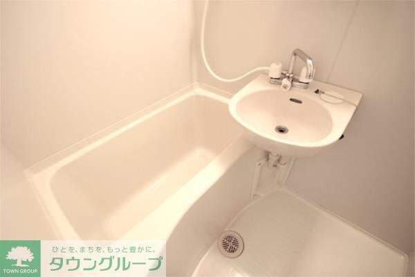 メインシティガーデン　華の物件内観写真