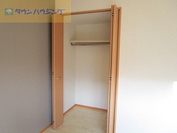 カルミアエステートの物件内観写真