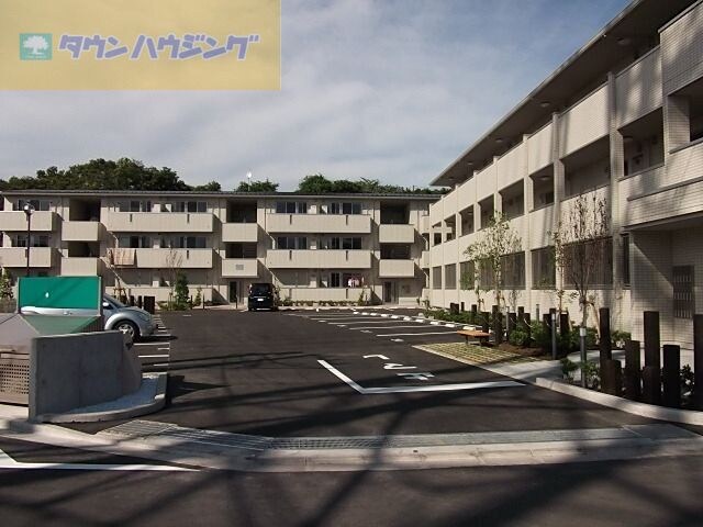 ブランシュールＡの物件内観写真