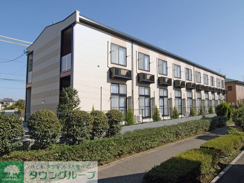 レオパレスカーサの物件外観写真