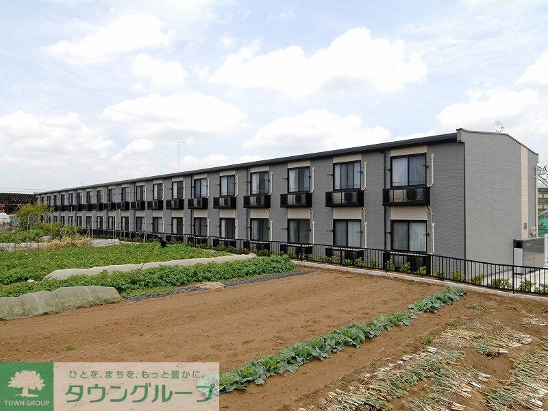 レオパレスル　ビラージュの物件外観写真