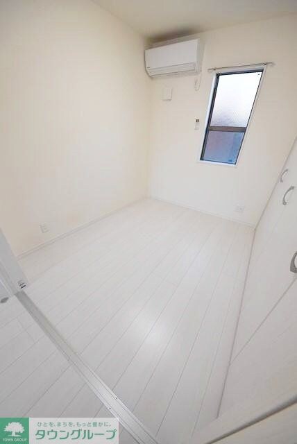 テリーズコートの物件内観写真