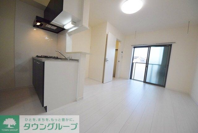 テリーズコートの物件内観写真