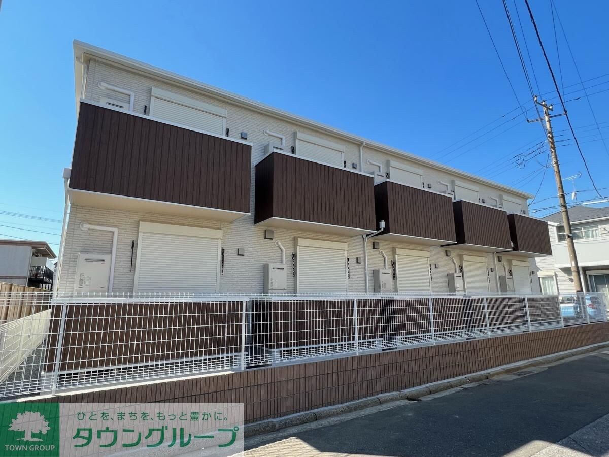 メゾフラットあか葉の物件外観写真